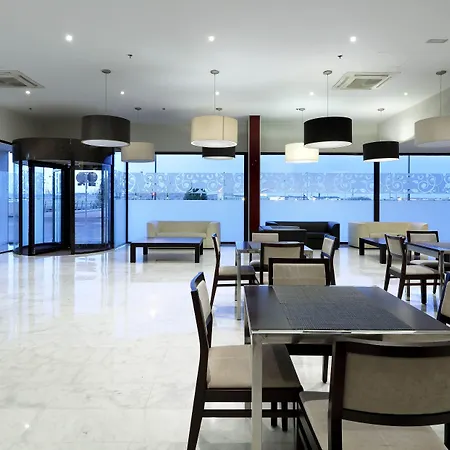 欧洲之星萨拉戈萨酒店 酒店 4*