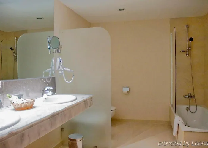 Hotell Eurostars Zaragoza